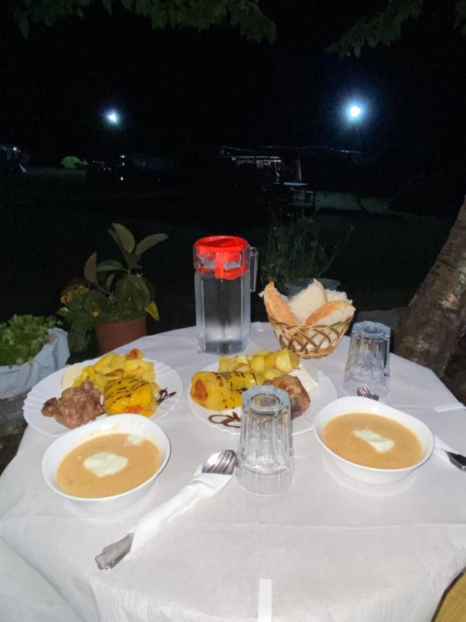 Guesthouse Freskia Теті Екстер'єр фото