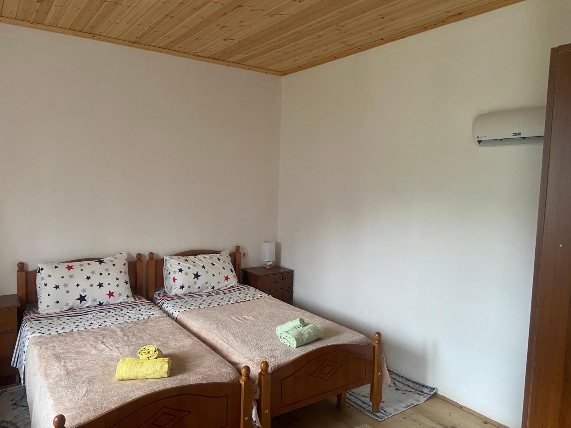 Guesthouse Freskia Теті Екстер'єр фото
